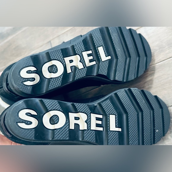 Sorel Black and Cream Joan of Arctic Wedge Shearling - Picture 4 of 7